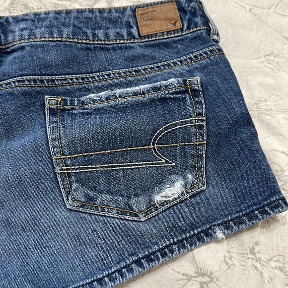 American Eagle Shorts - Size 10 - Picture 7 of 8